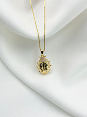 Collar mariquita dorado