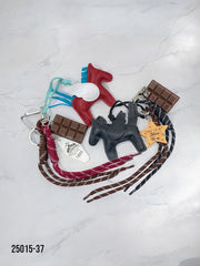 Llavero caballito y chocolate