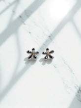 Arete Estrella Grace