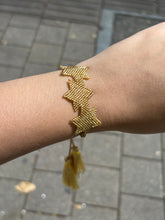 Pulsera Miyuki Estrellas doradas