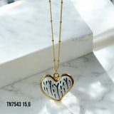 Collar corazón blanco