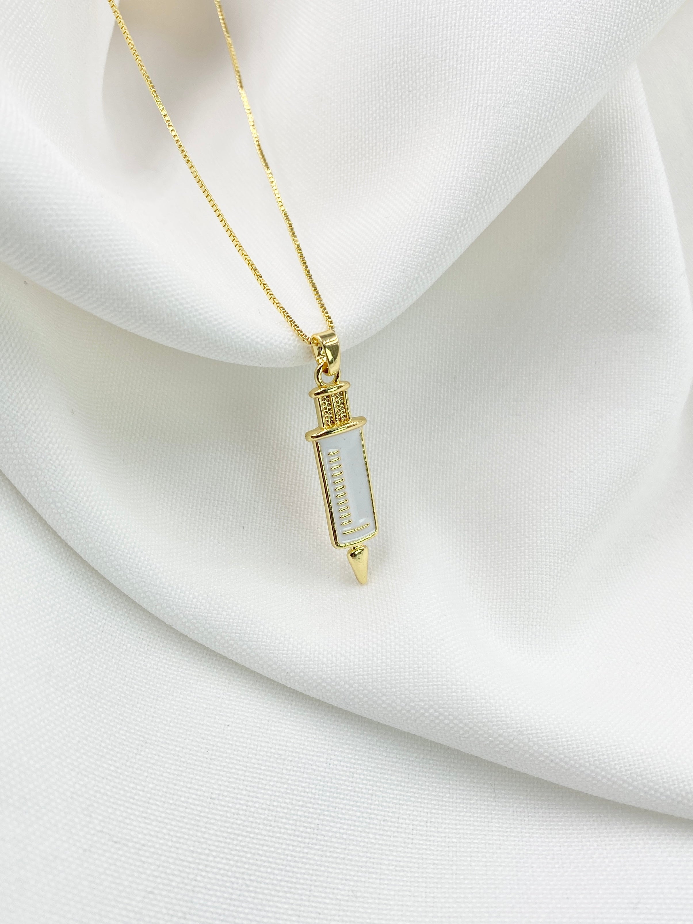 Collar jeringa