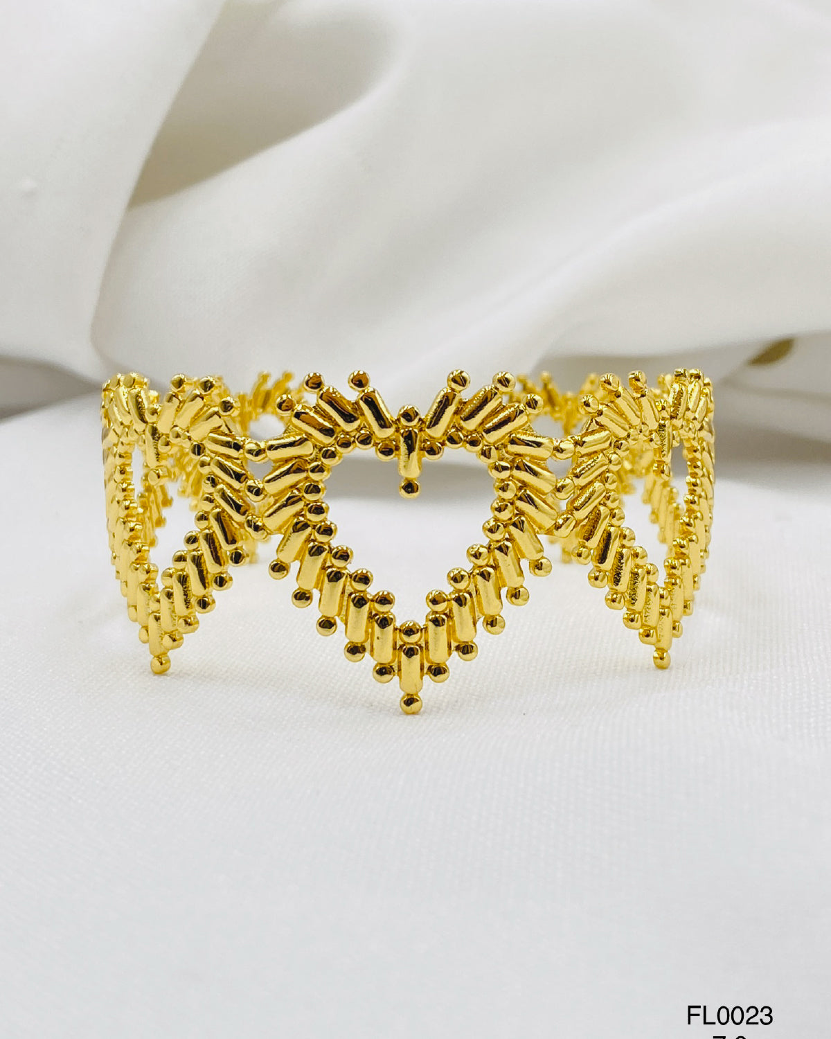 Brazalete Corazónes