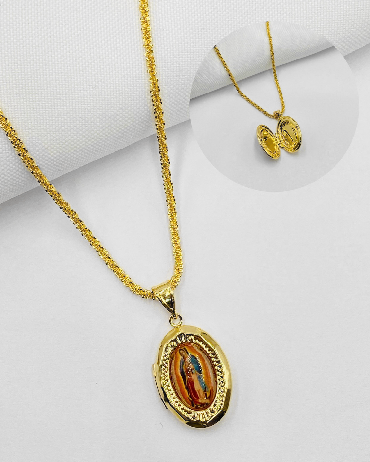 Relicario Guadalupana en Recina