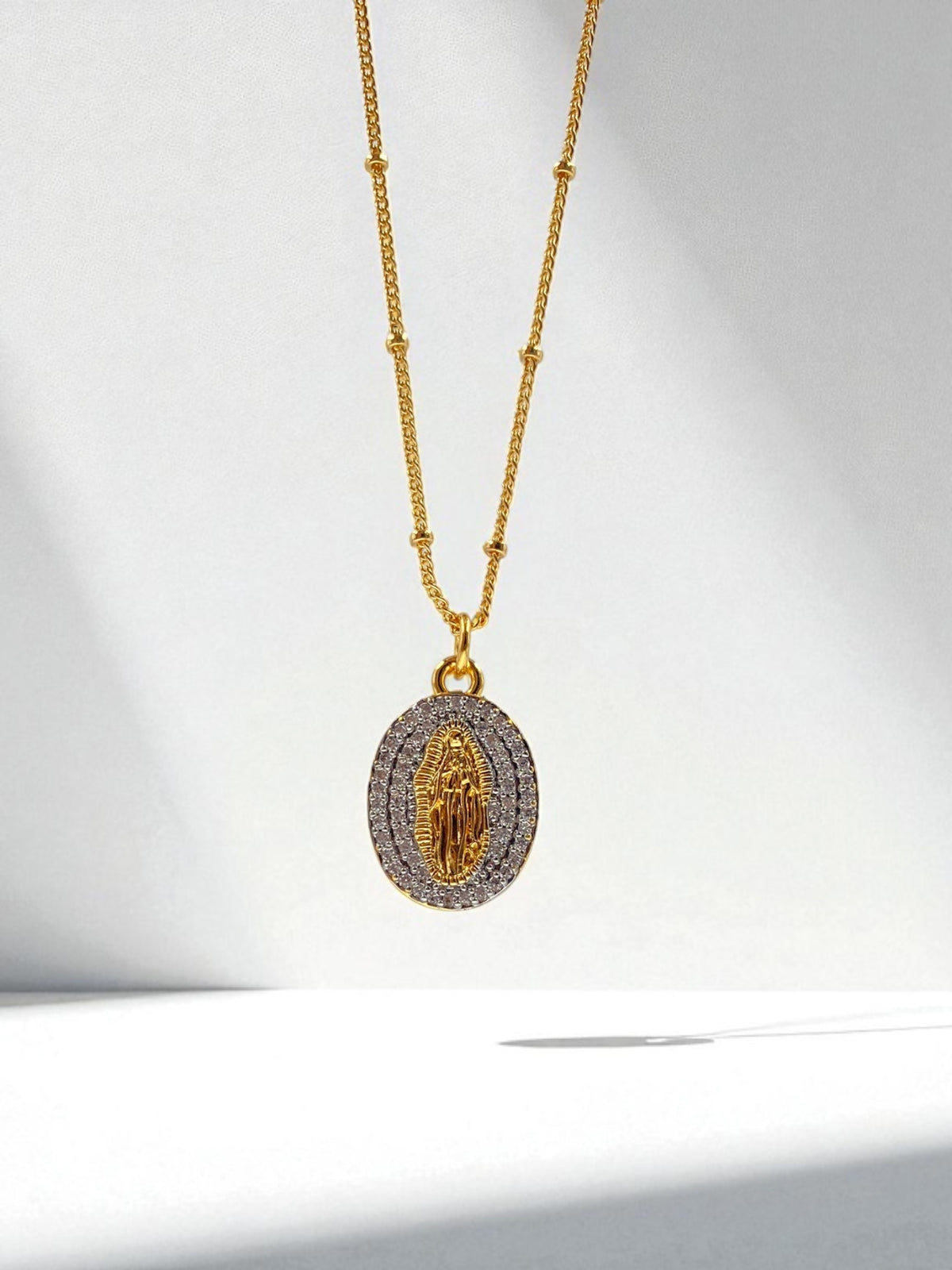 Collar Guadalupana