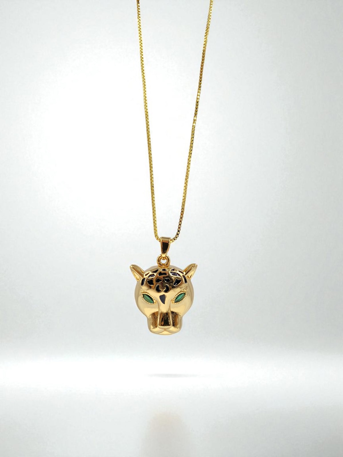 Collar Pantera Levi