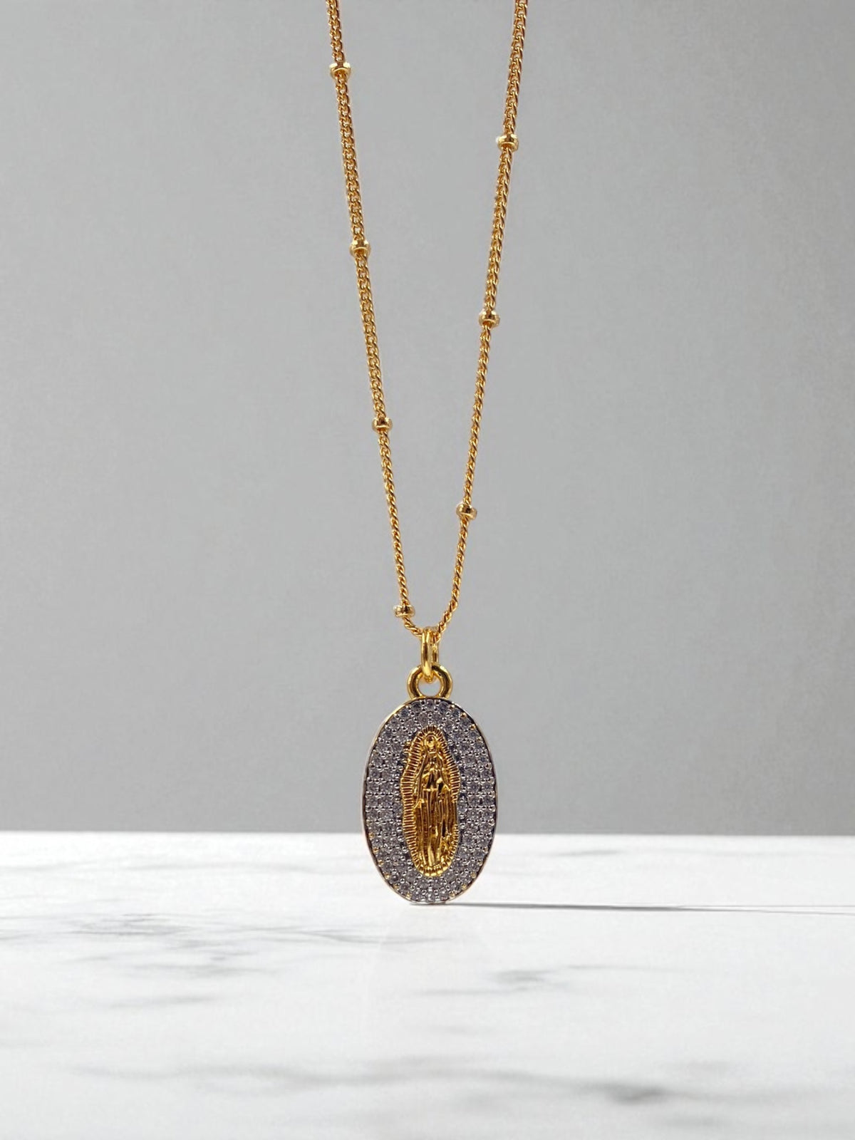 Collar Guadalupana Radiante