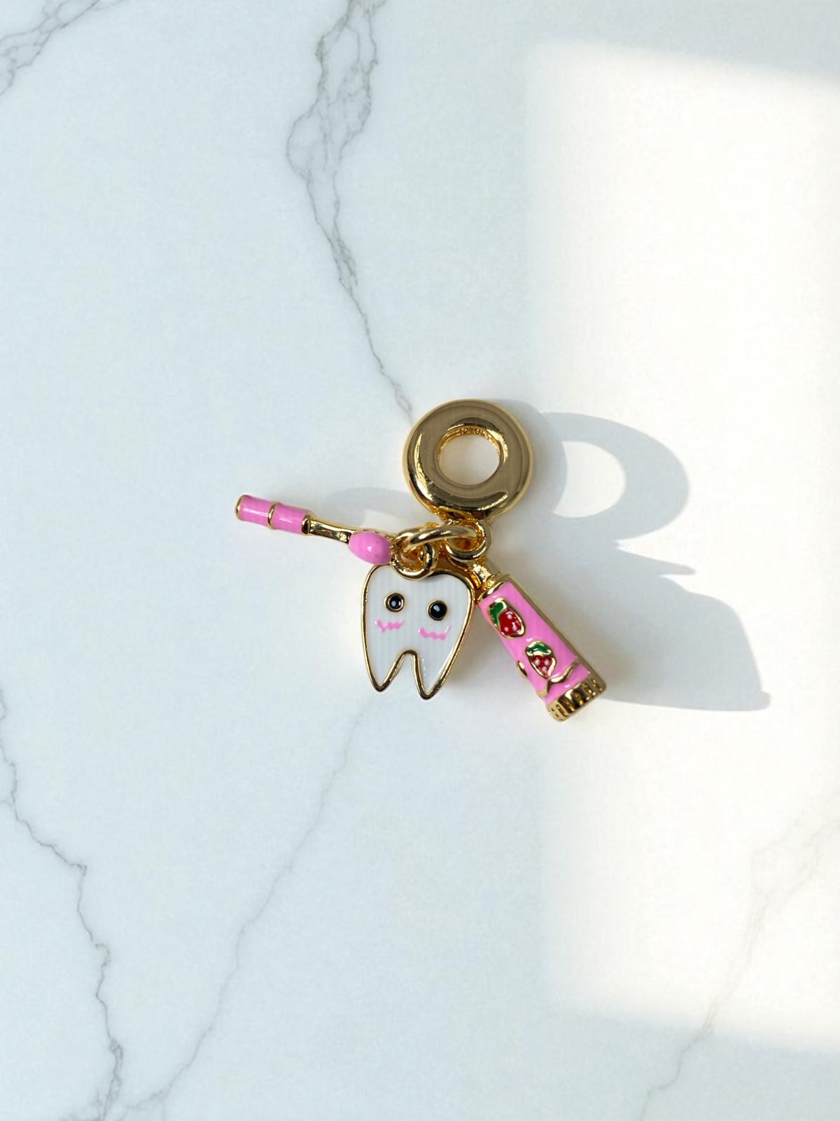 Charm Brush & Shine
