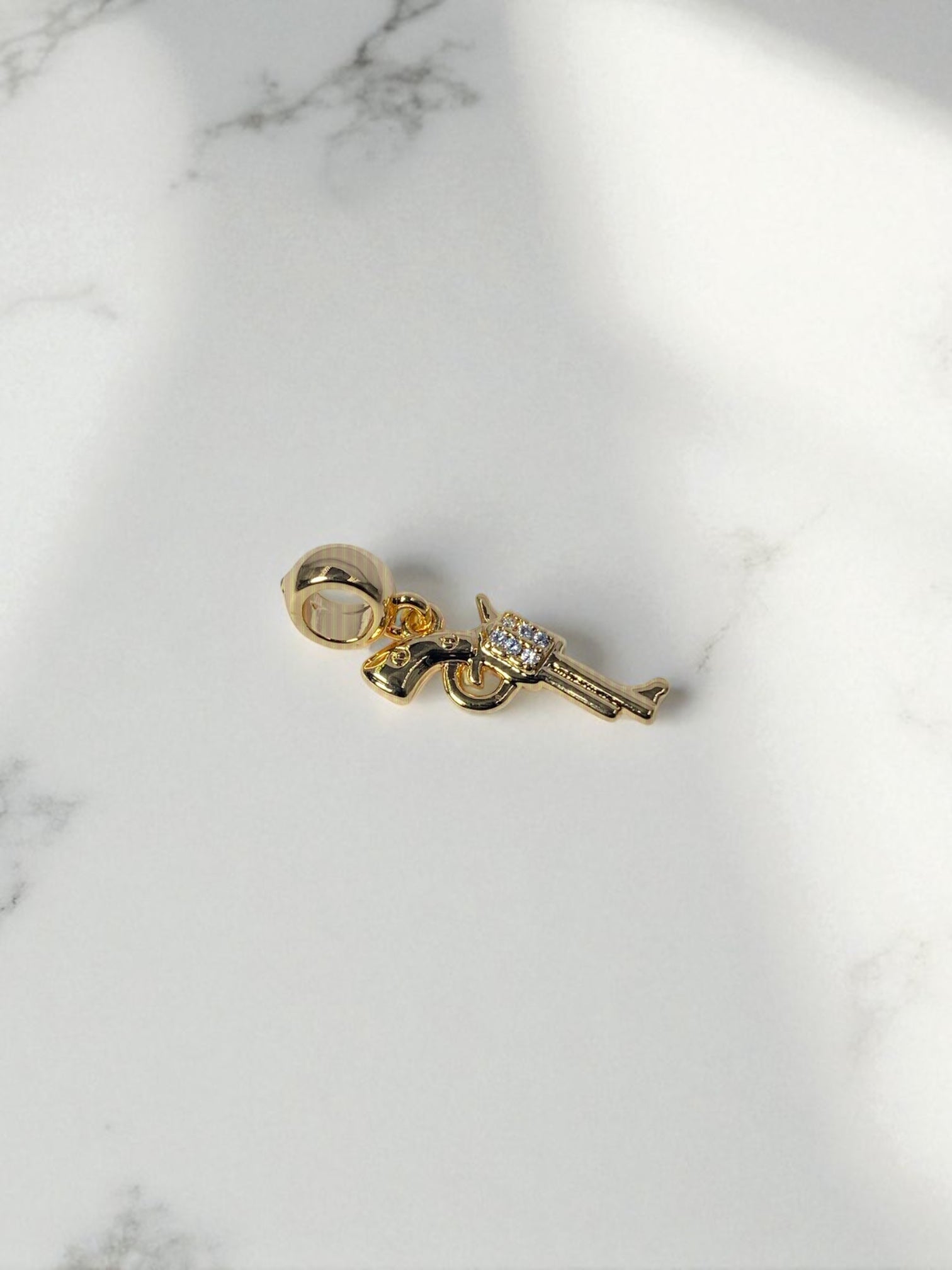 Charm Revolver