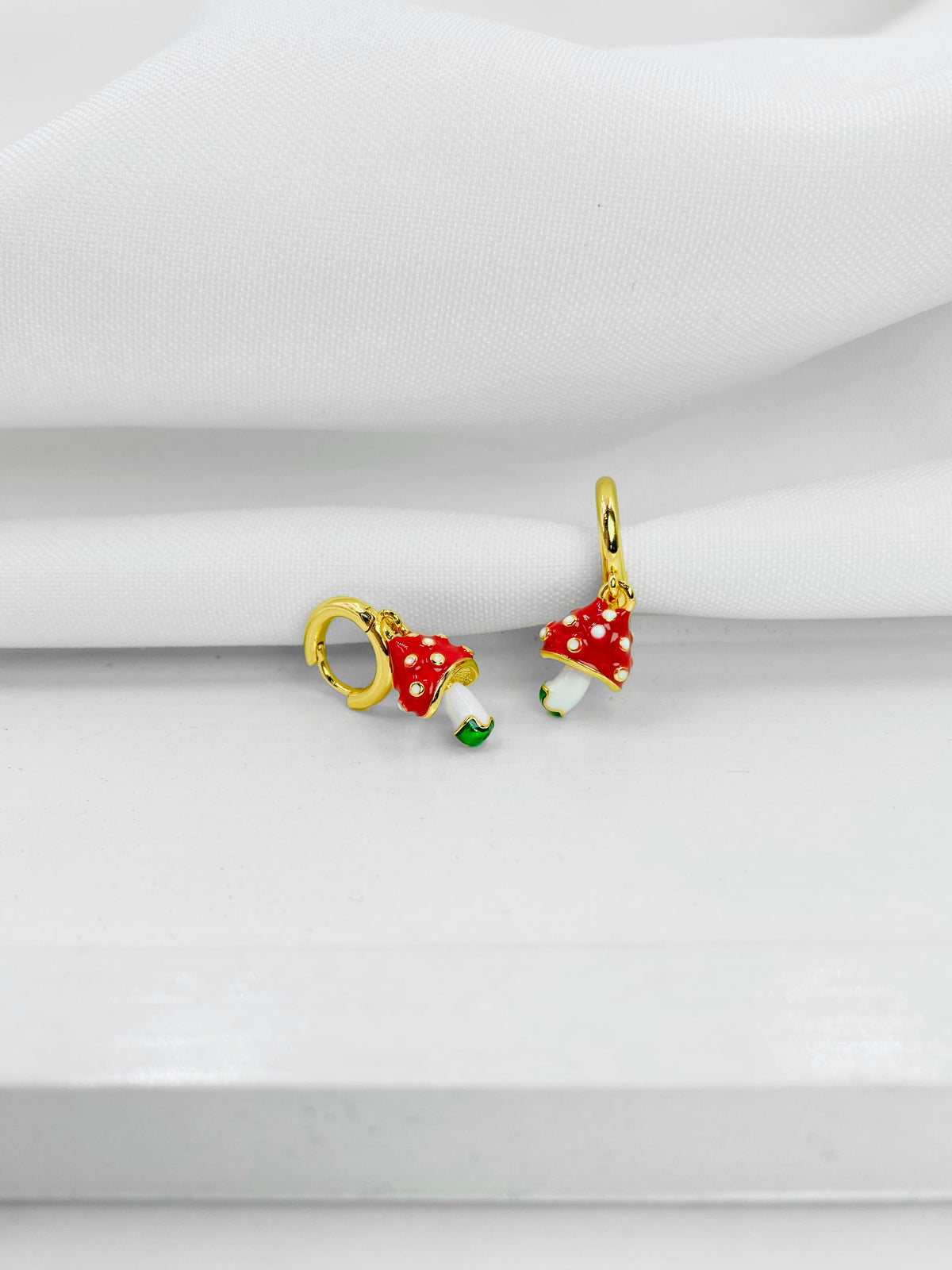 Arete candonga honguito