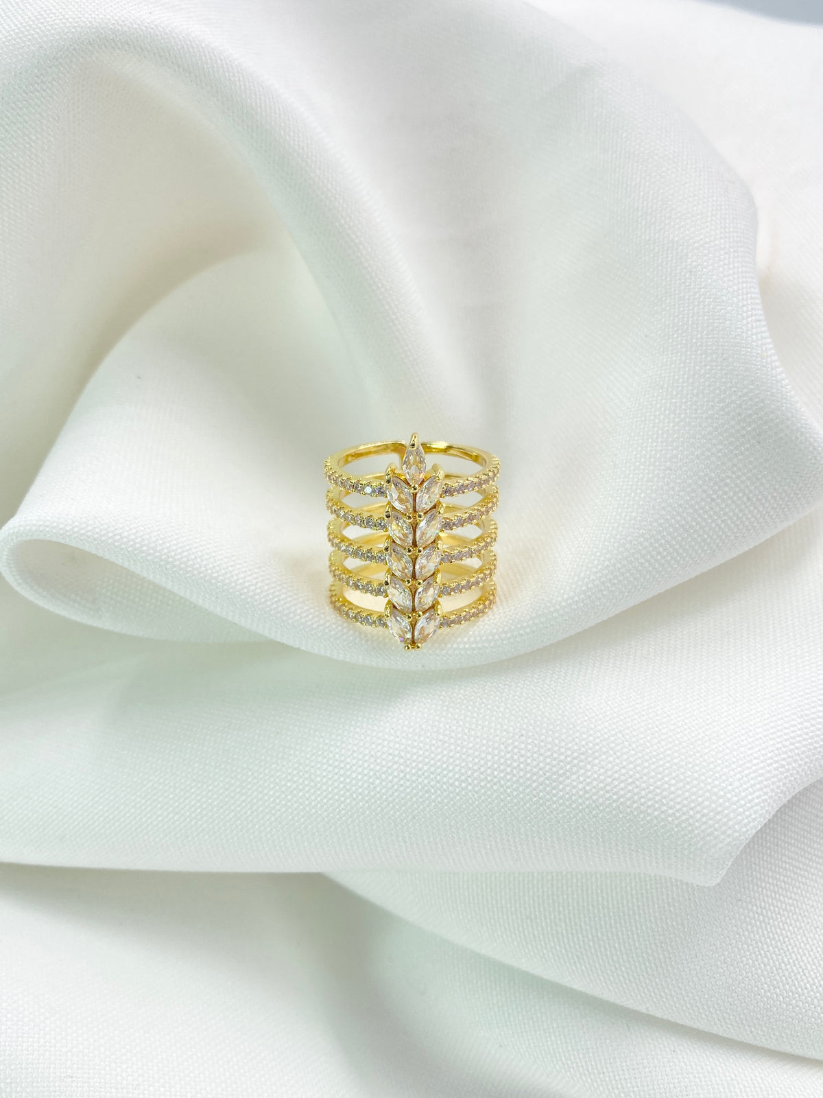 Anillo Riona