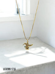 Collar bird
