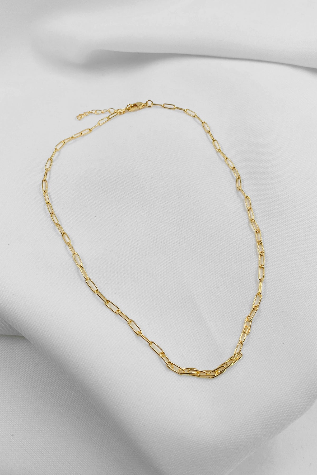 Cadena Lyren